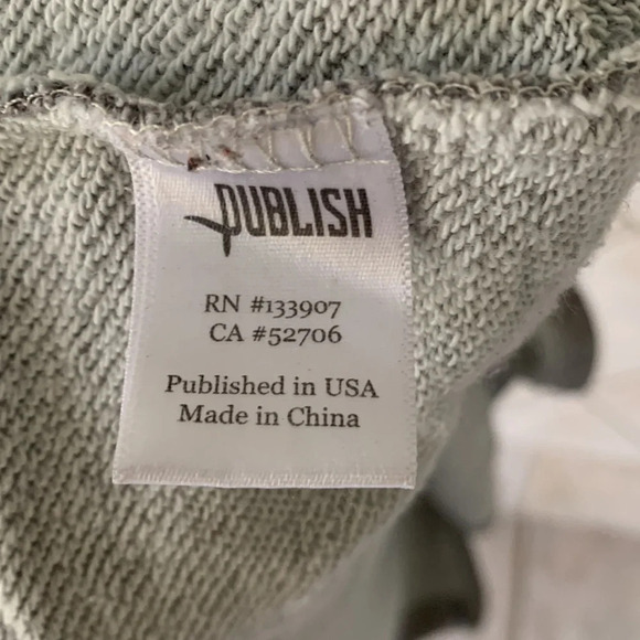 Publish size medium curbed hem gray thick T-shirt raglan French terry - Picture 4 of 8